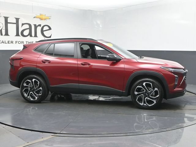 Used 2025 Chevrolet Trax RS FWD image 53