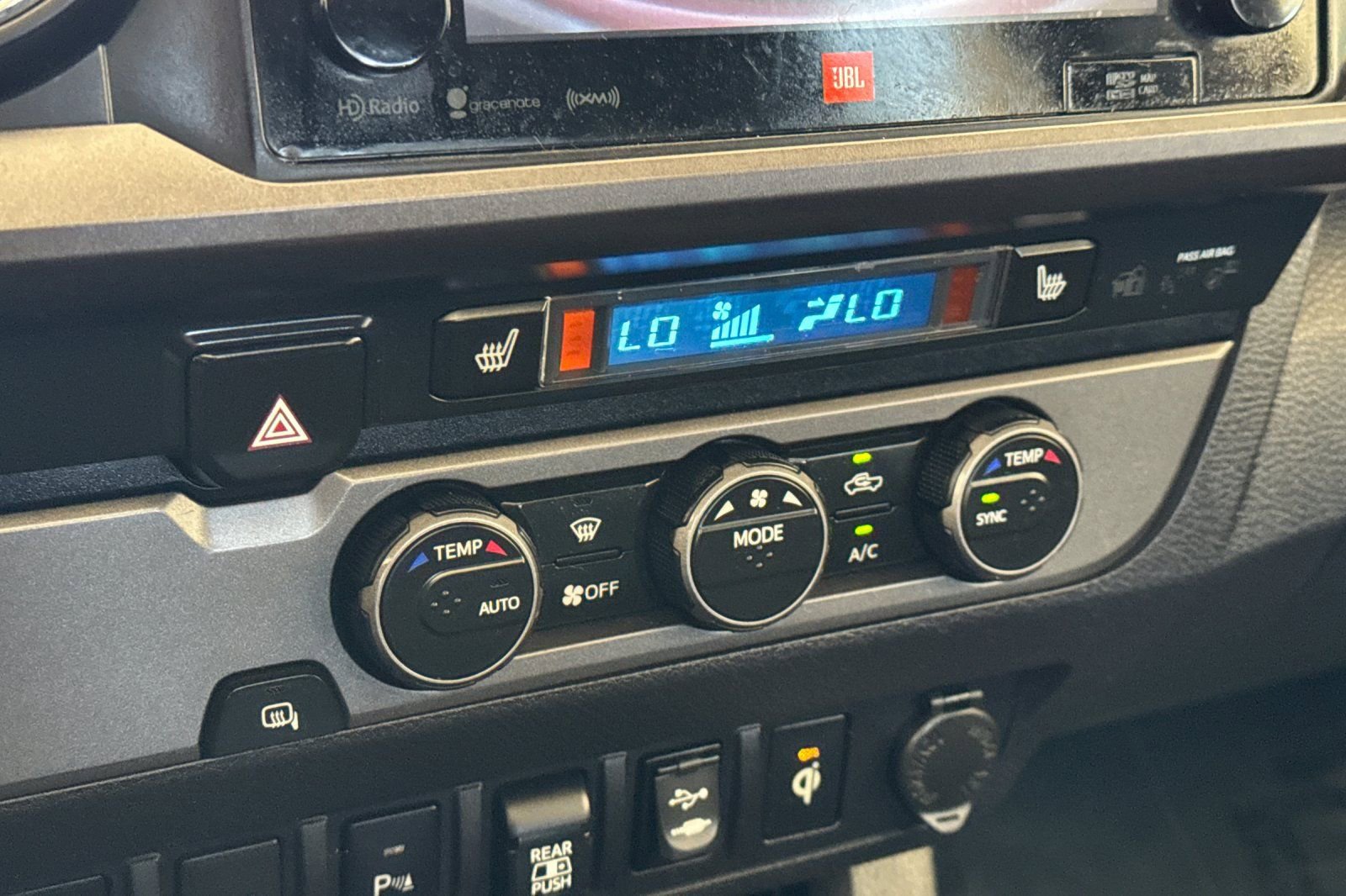 Used 2019 Toyota Tacoma TRD Sport w/ TRD Premium Sport Package image 20