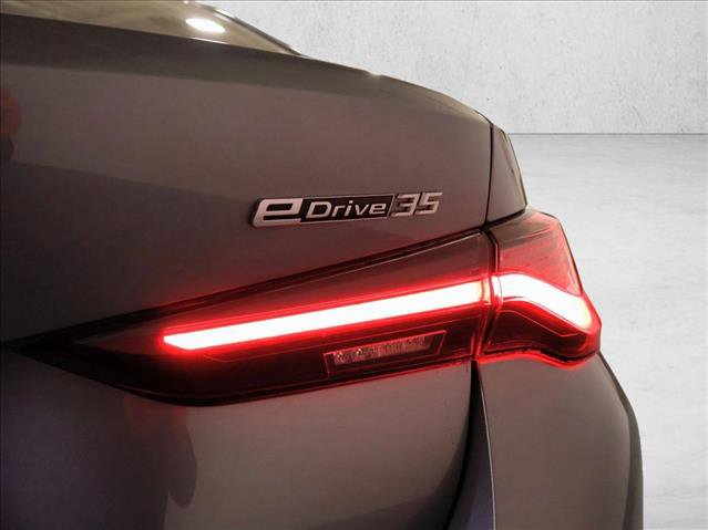Used 2023 BMW i4 eDrive35 image 8