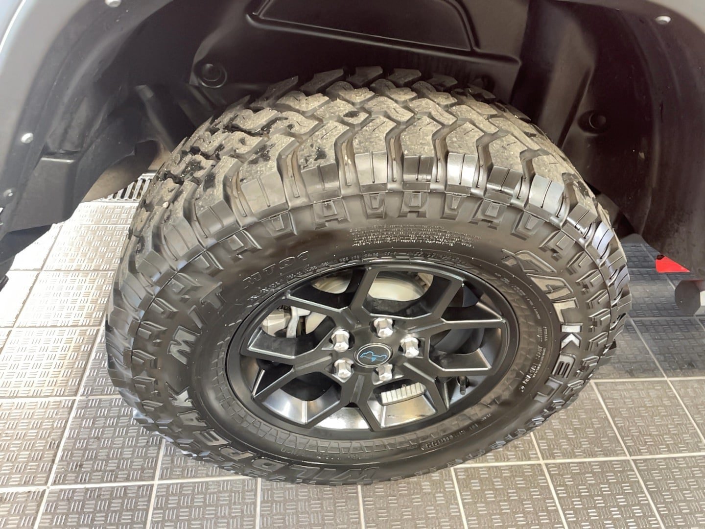 Used 2024 Jeep Wrangler Unlimited AWD/4WD image 8