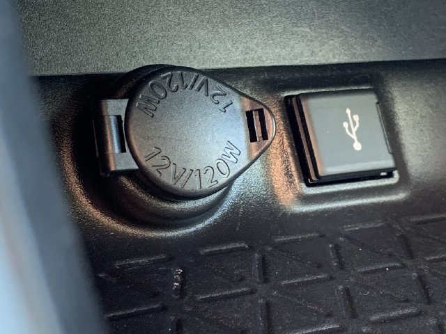 Used 2022 Toyota RAV4 LE AWD/4WD image 13