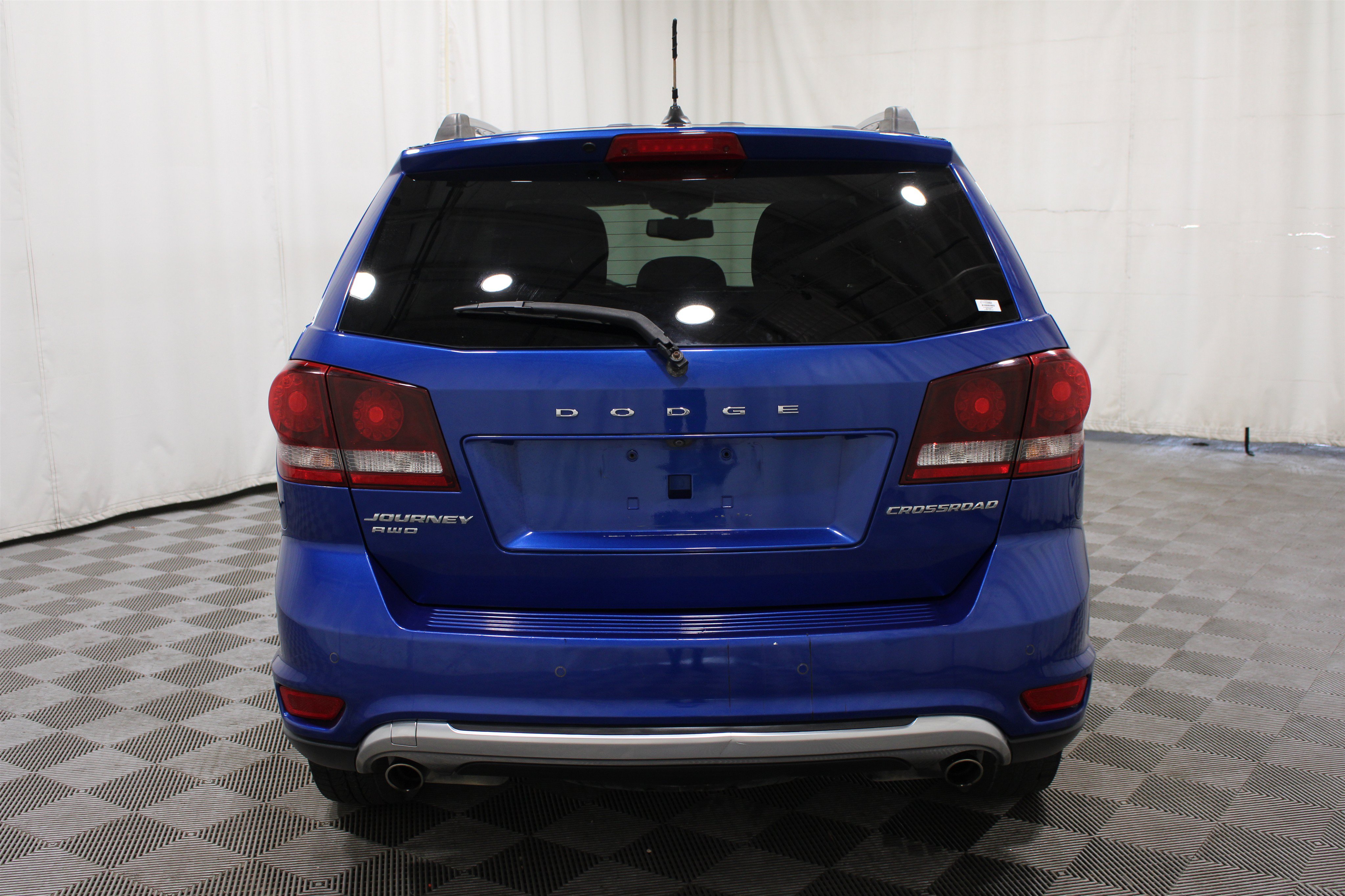 Used 2015 Dodge Journey Crossroad w/ Flexible Seating Group AWD/4WD image 28