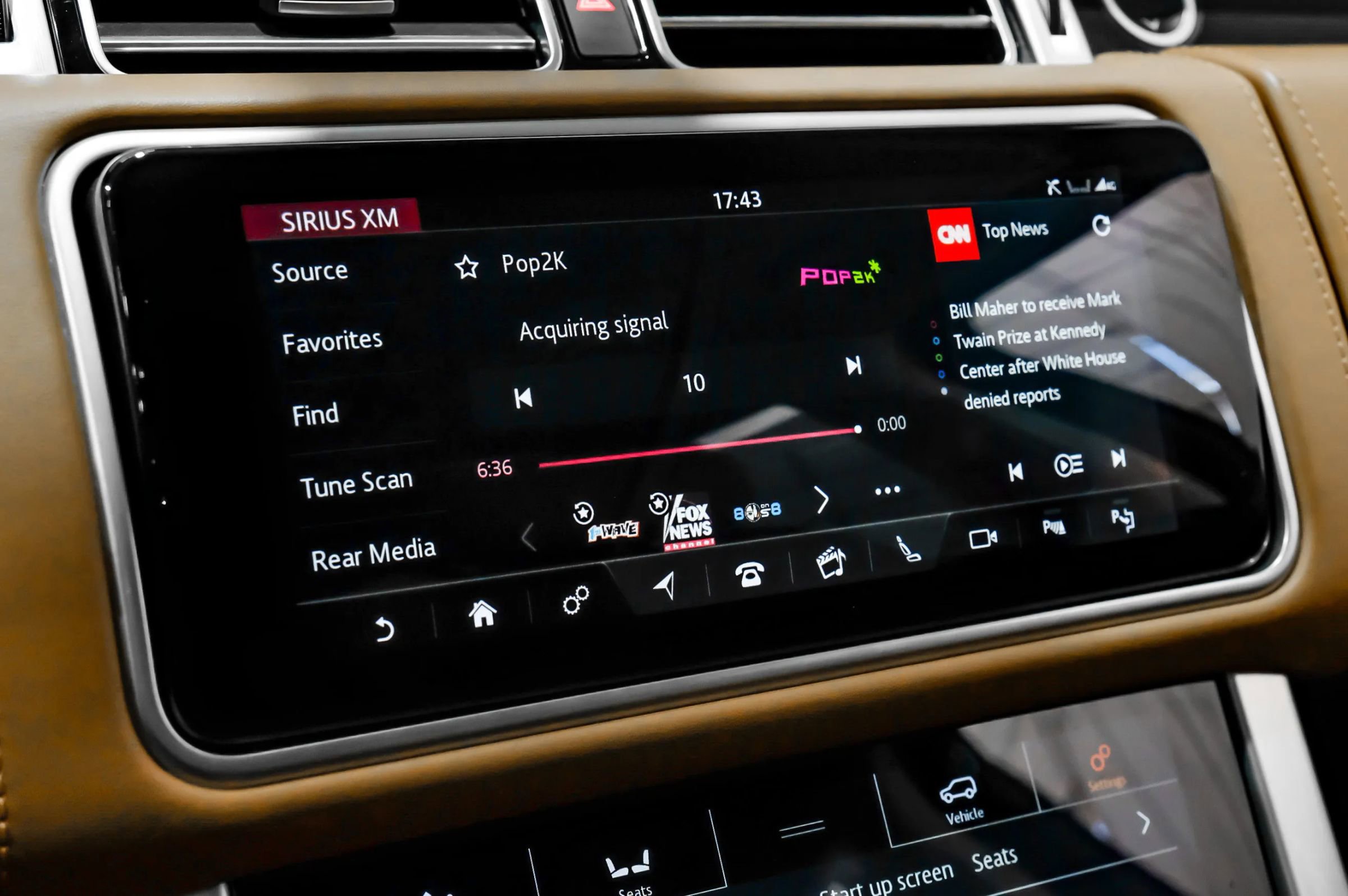 Used 2019 Land Rover Range Rover Long Wheelbase Autobiography image 34