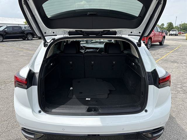 Certified 2022 Buick Envision Essence w/ Technology Package II FWD image 49