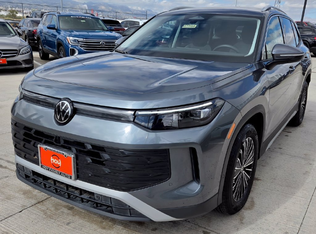 Certified 2026 Volkswagen Tiguan S FWD image 2