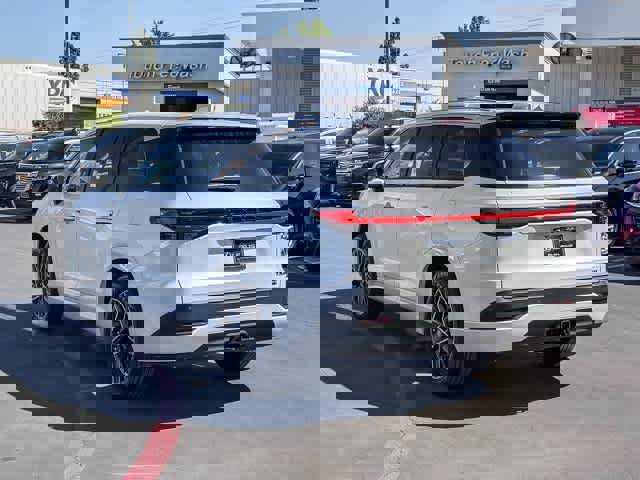 New 2026 Lexus TX 350 AWD image 3