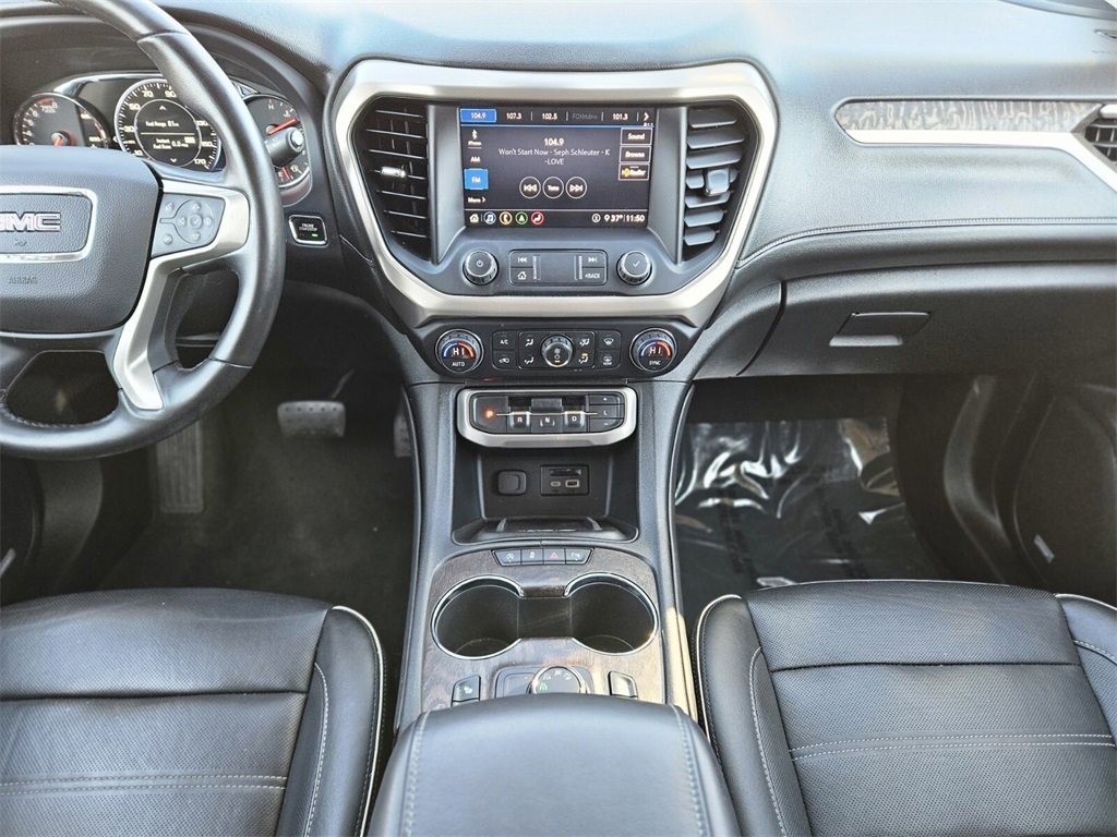 Used 2020 GMC Acadia Denali image 11