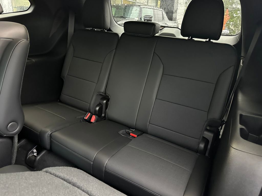 New 2026 Buick Enclave Preferred w/ Power Package AWD/4WD image 17