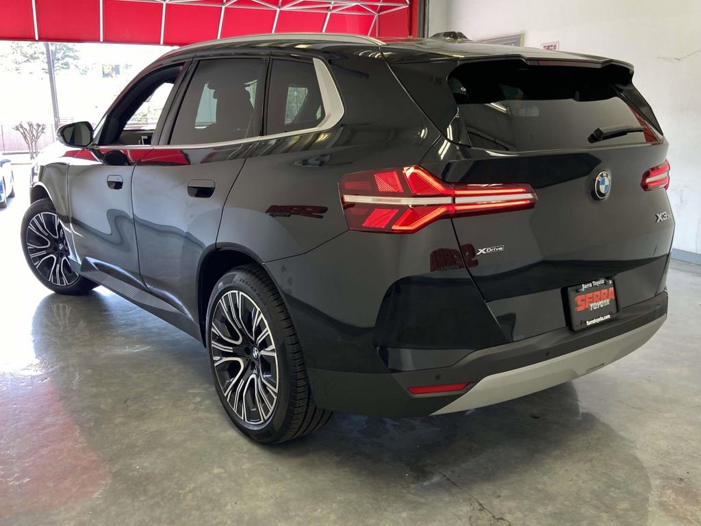 Used 2026 BMW X3 xDrive30 w/ Convenience Package image 5