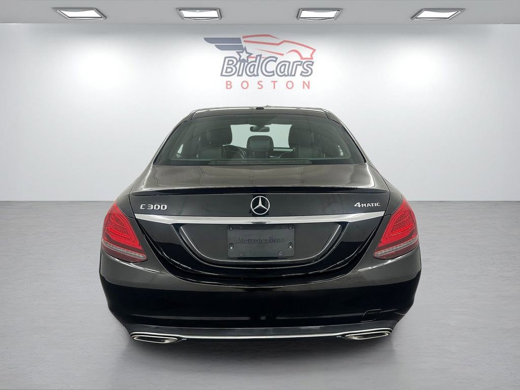 Used 2019 Mercedes-Benz C 300 4MATIC Sedan image 5