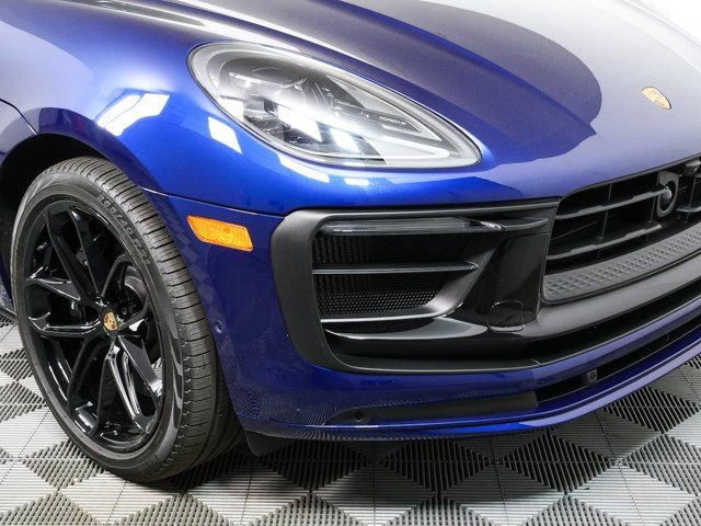 Used 2025 Porsche Macan GTS AWD/4WD image 39