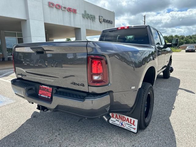 New 2026 RAM 3500 Lone Star AWD/4WD image 7