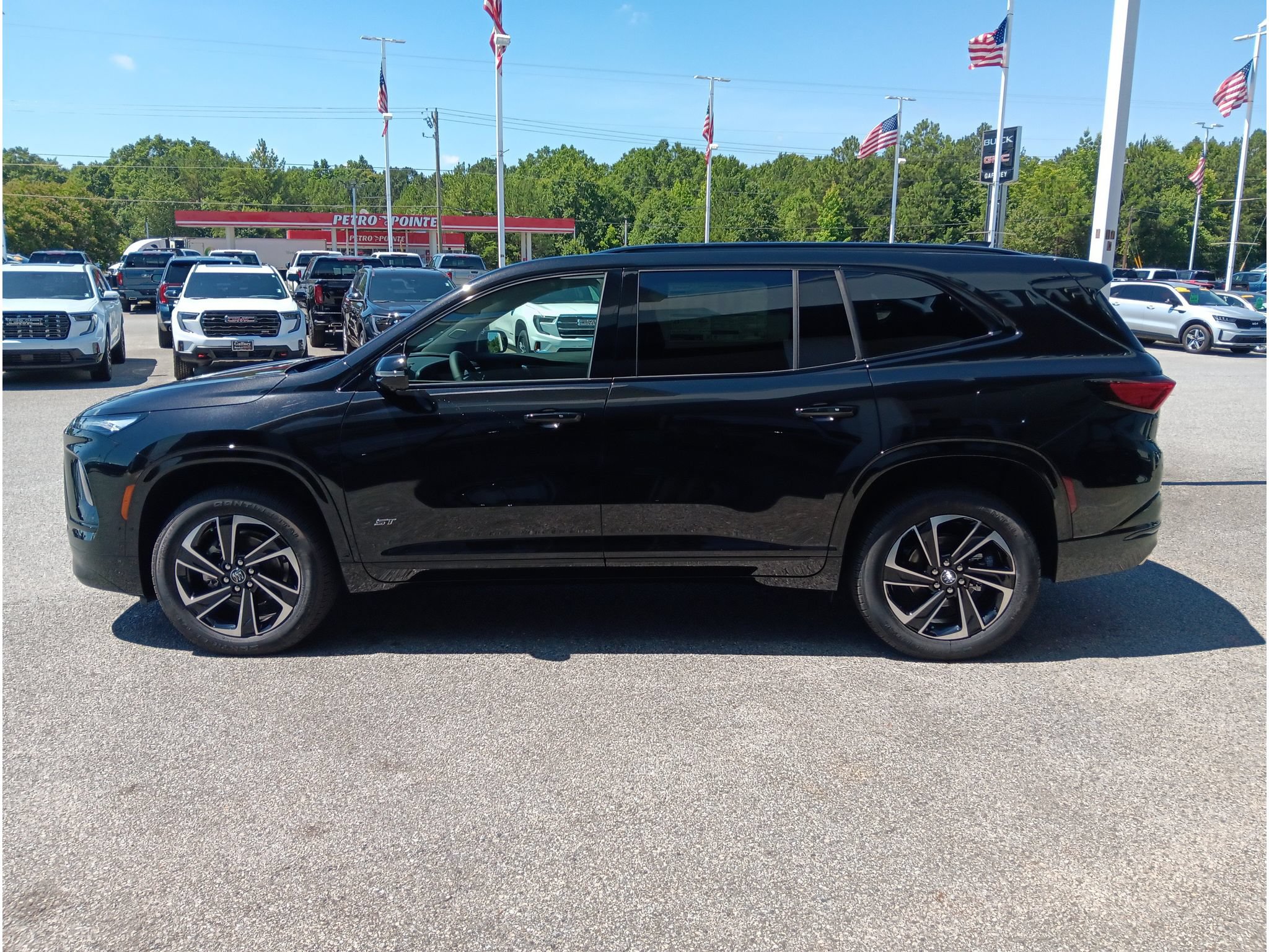 New 2026 Buick Enclave Sport Touring w/ Power Package AWD/4WD image 3
