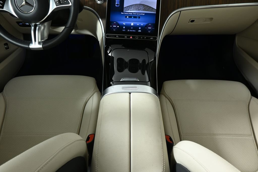 Certified 2025 Mercedes-Benz C 300 4MATIC Sedan image 21