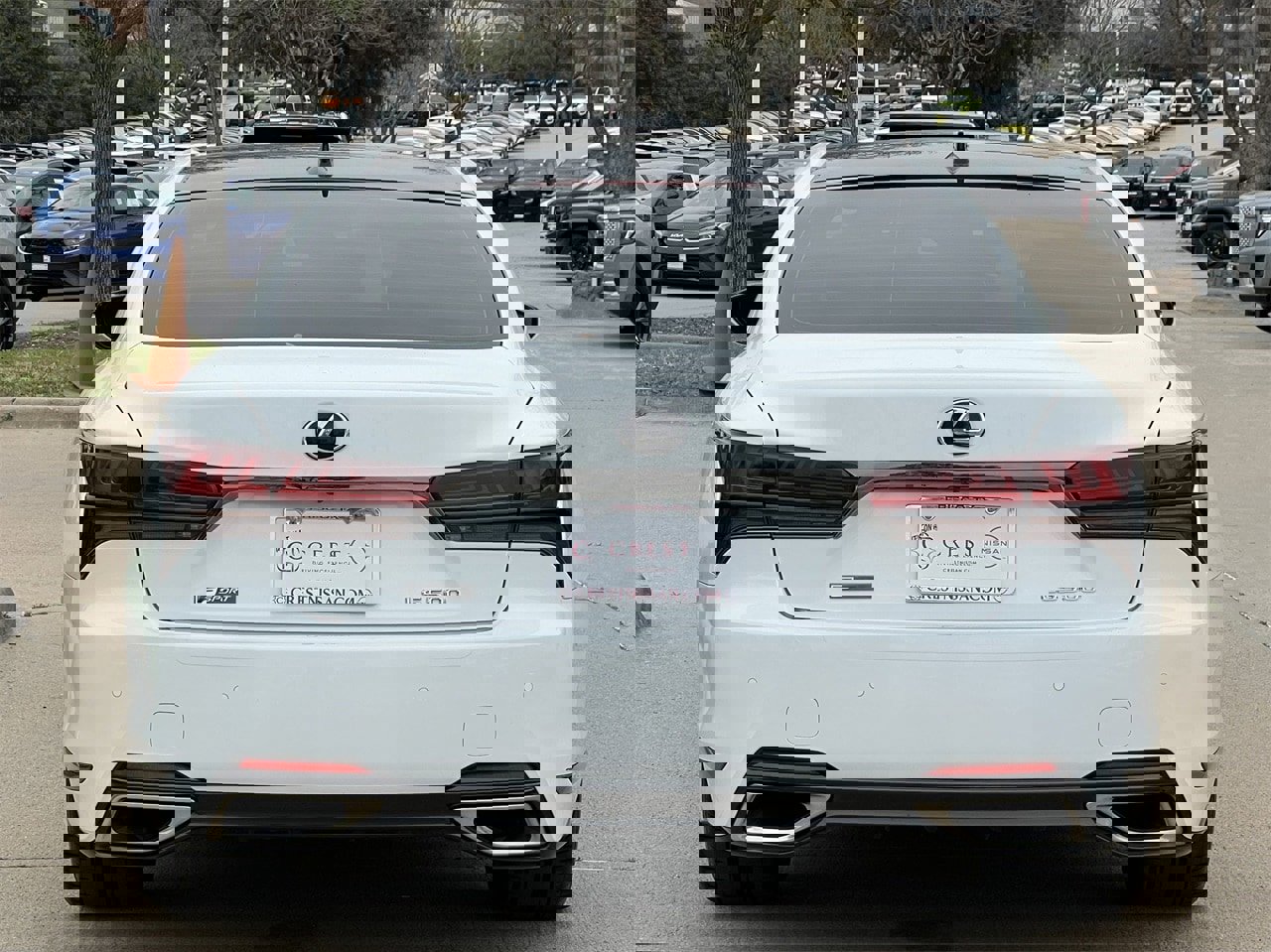 Used 2021 Lexus LS 500 F Sport w/ Accessory Package (Z2) image 5