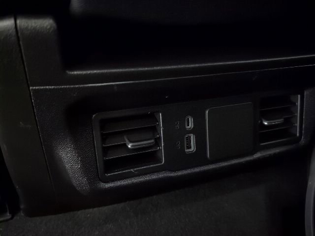 Used 2024 Chevrolet Silverado 1500 Custom AWD/4WD image 25