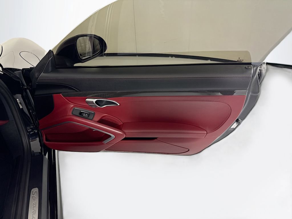 Used 2017 Porsche 911 Carrera 4S image 25
