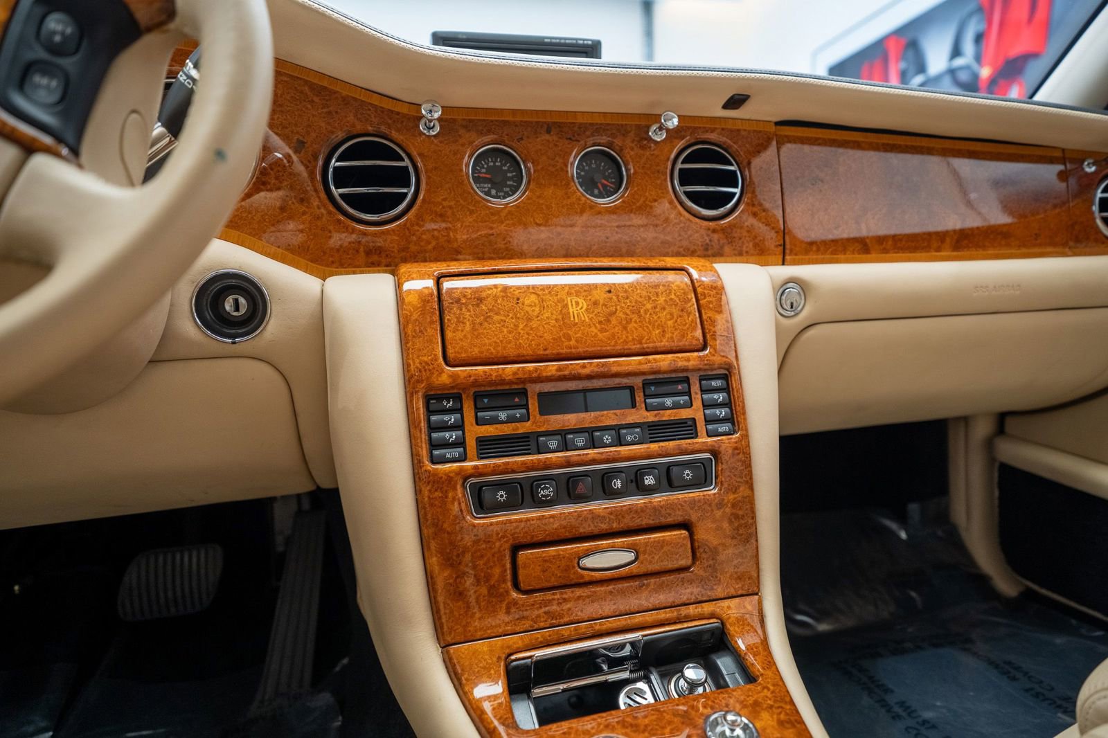 Used 2002 Rolls-Royce Park Ward image 22