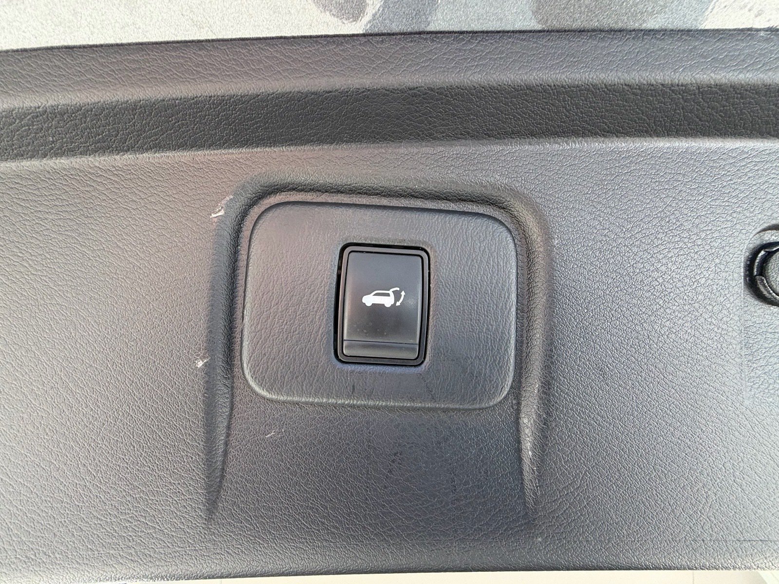 Used 2016 Nissan Murano SL FWD image 16