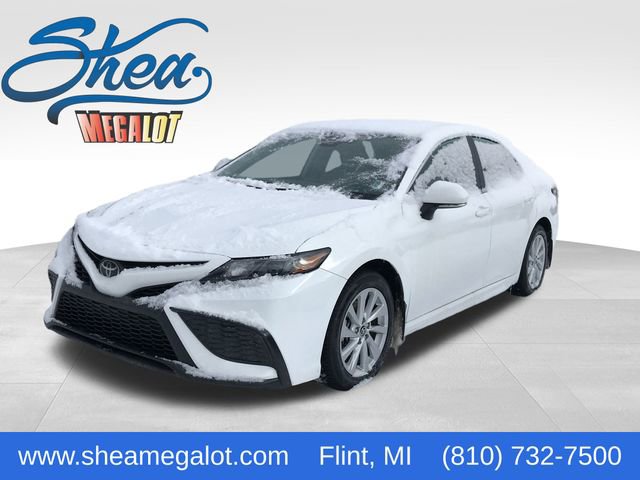 Used 2023 Toyota Camry SE