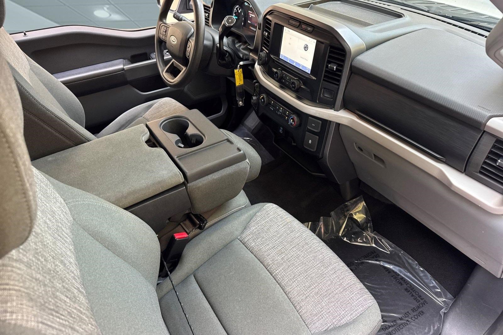 Used 2023 Ford F150 XLT w/ Trailer Tow Package AWD/4WD image 31