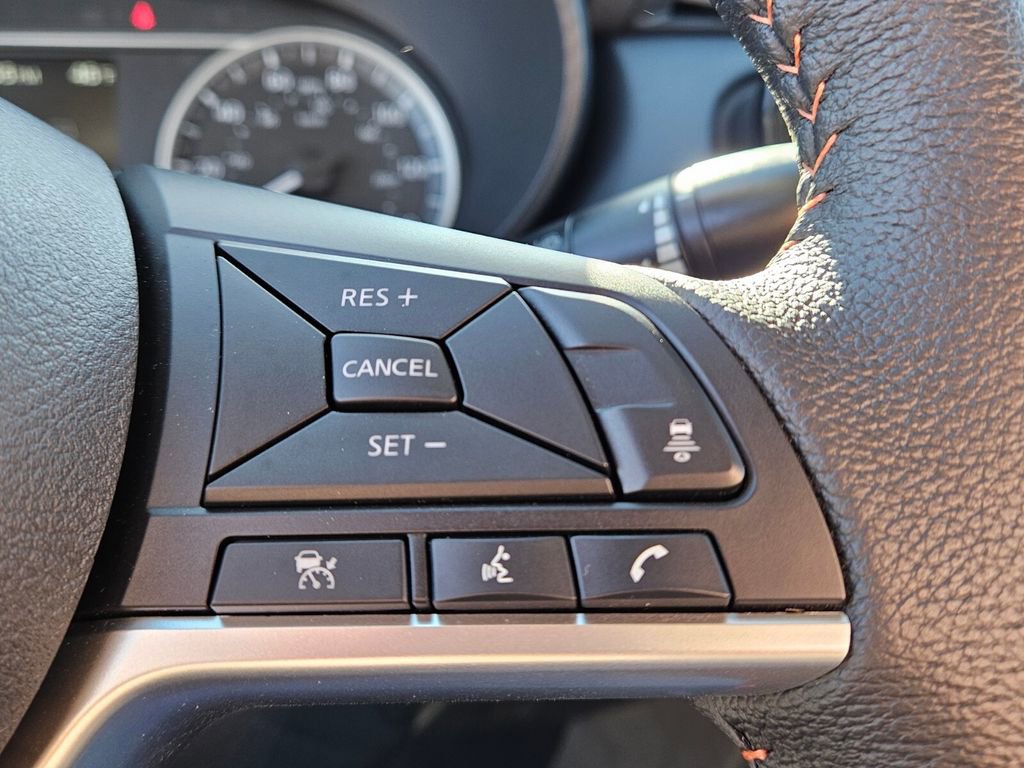 New 2025 Nissan Versa SR w/ Trunk Package image 26