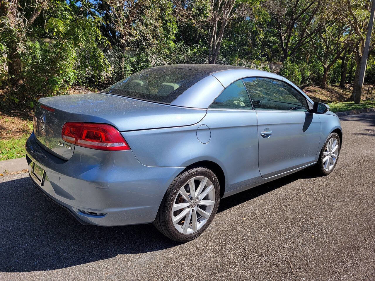 Used 2015 Volkswagen Eos Komfort image 21