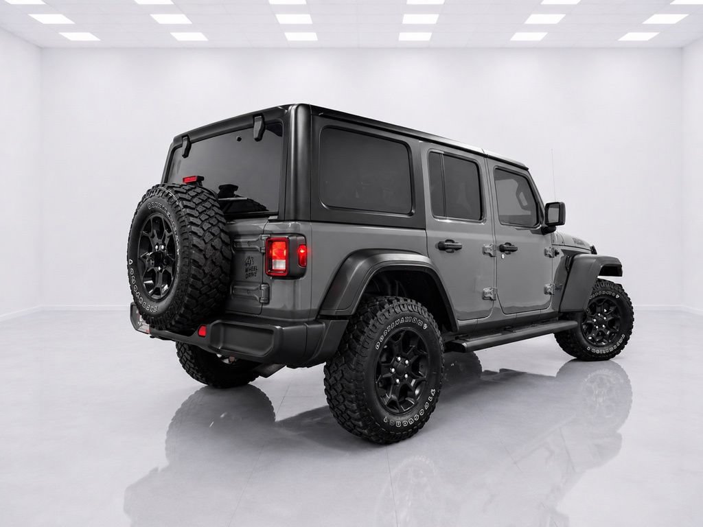 Used 2023 Jeep Wrangler Unlimited w/ Cold Weather Group AWD/4WD image 4