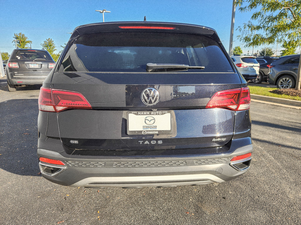 Used 2023 Volkswagen Taos SE w/ Black Wheel Package AWD/4WD image 5