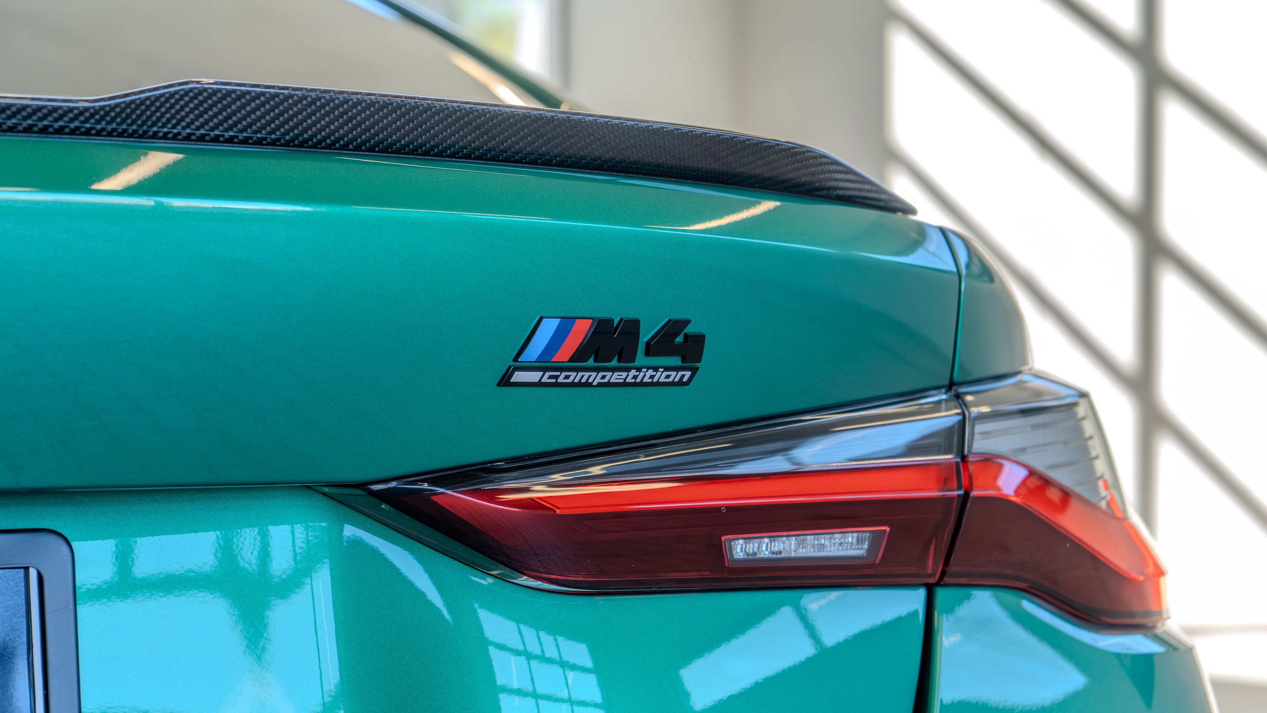 Used 2021 BMW M4 Competition w/ M Carbon Exterior Package image 24