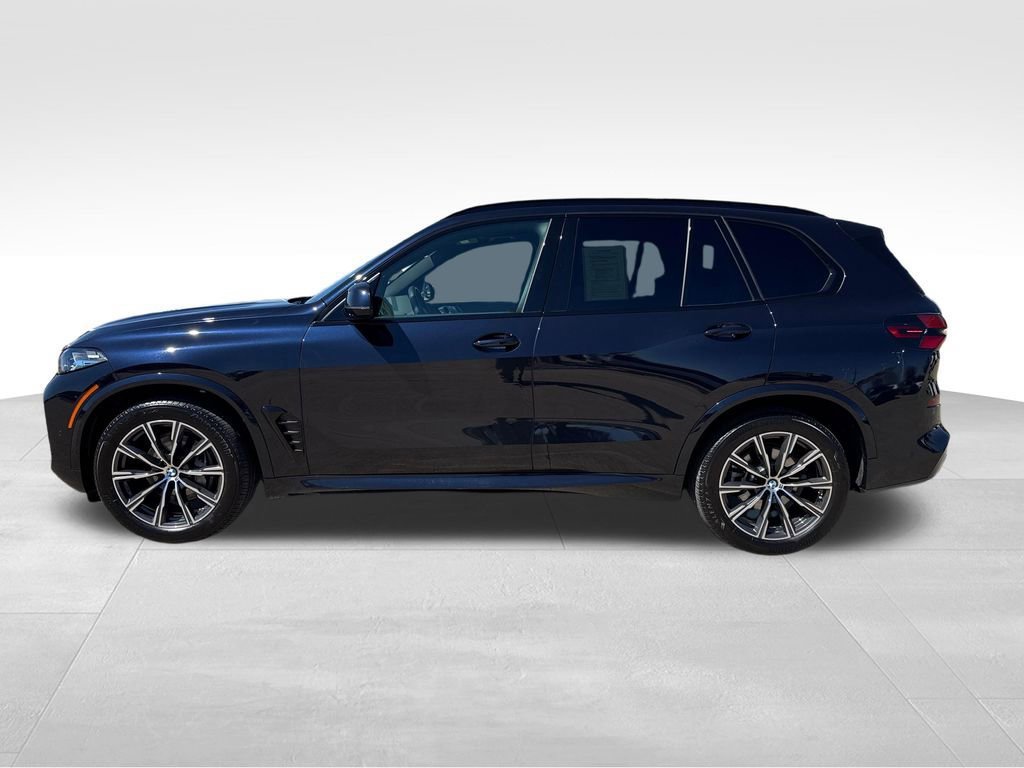 Used 2026 BMW X5 xDrive40i AWD/4WD image 3