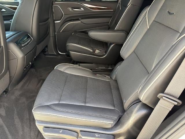 Certified 2023 Cadillac Escalade Premium Luxury w/ LPO, Radiant Package AWD/4WD image 24