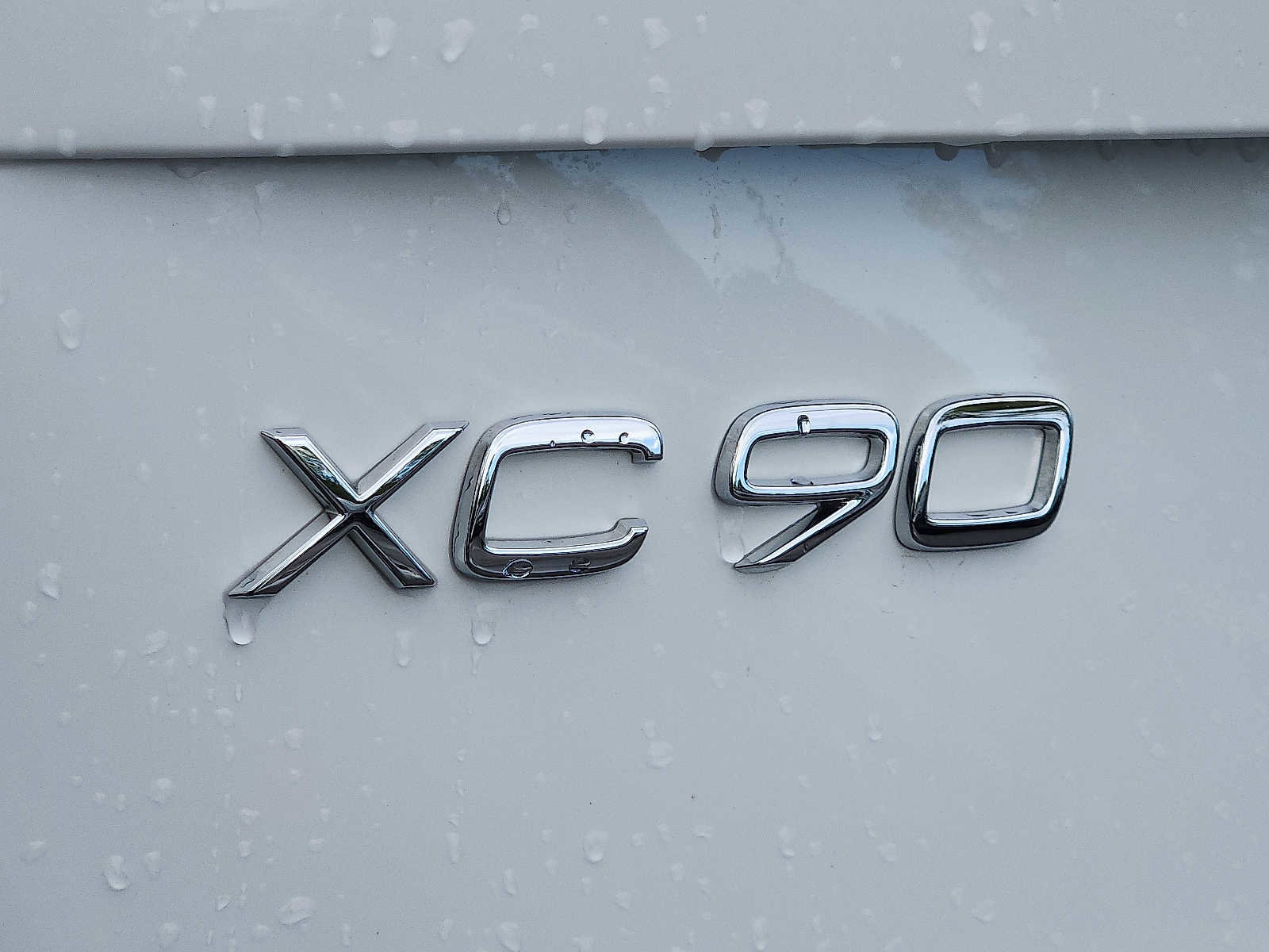 Certified 2024 Volvo XC90 T8 Plus w/ Protection Package Premier AWD/4WD image 28