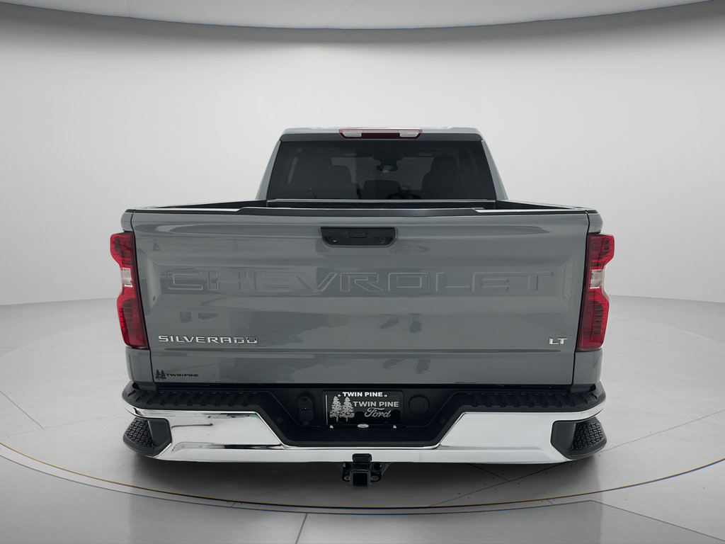 Used 2024 Chevrolet Silverado 1500 LT AWD/4WD image 6