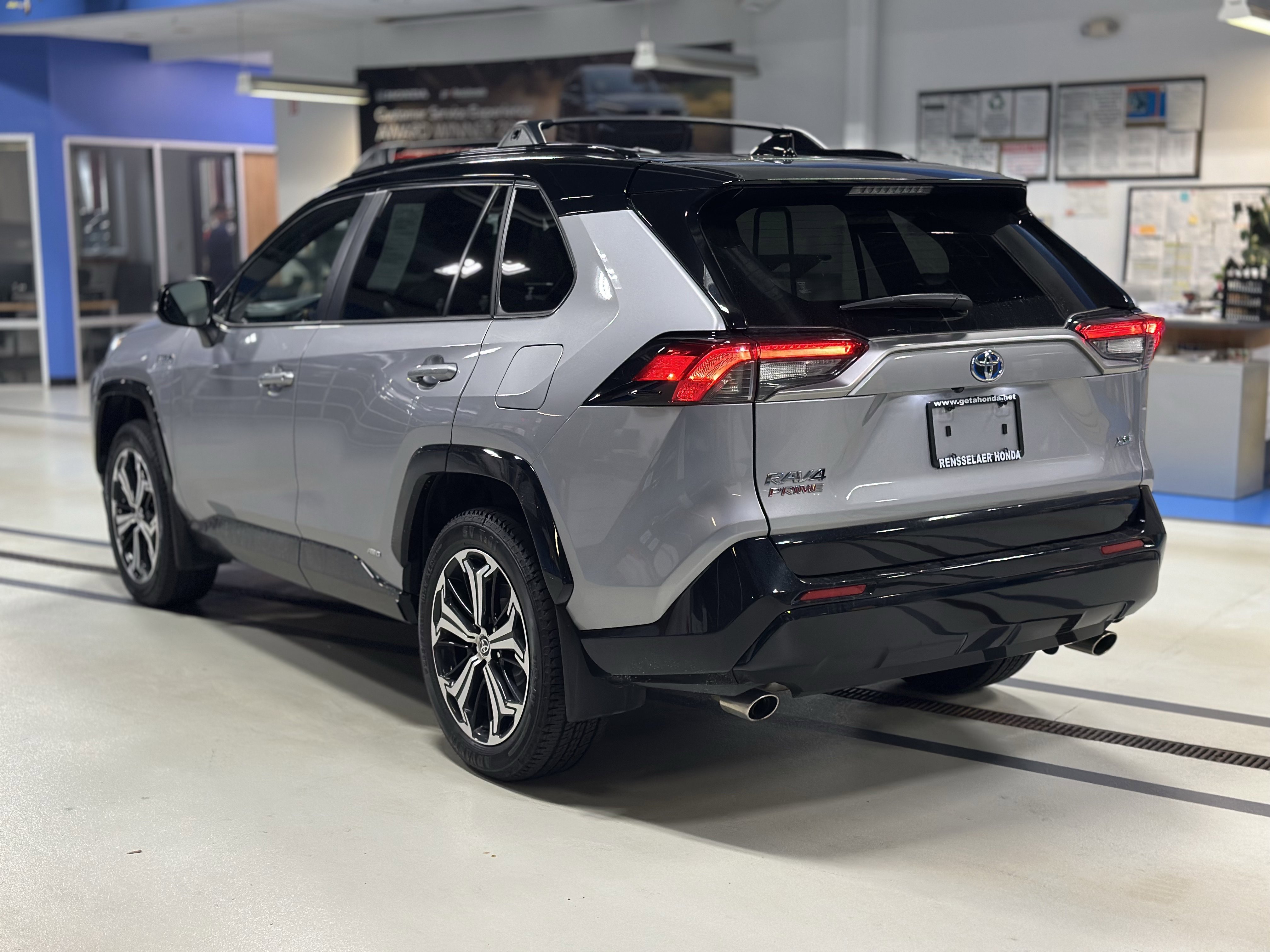 Used 2023 Toyota RAV4 XSE image 13