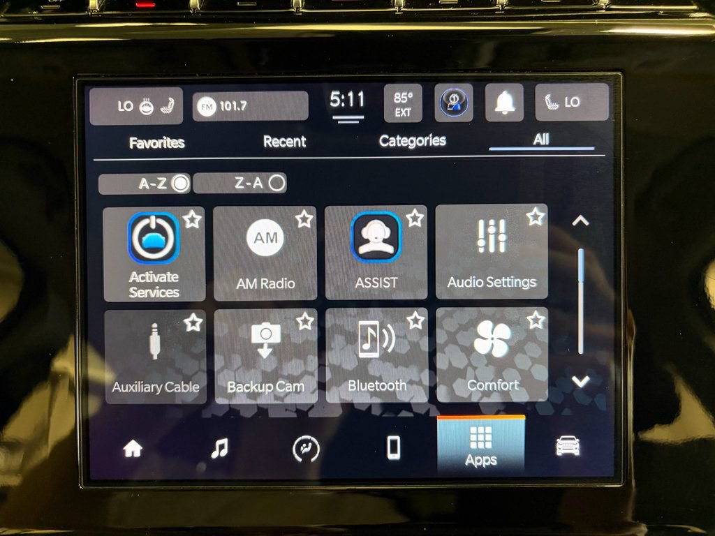 Used 2023 Jeep Grand Cherokee Laredo w/ Luxury Tech Group I AWD/4WD image 17