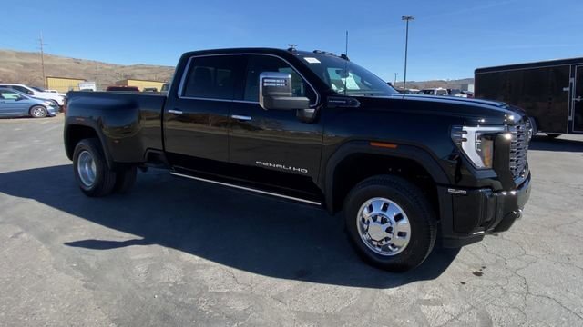 New 2026 GMC Sierra 3500 Denali Ultimate image 2