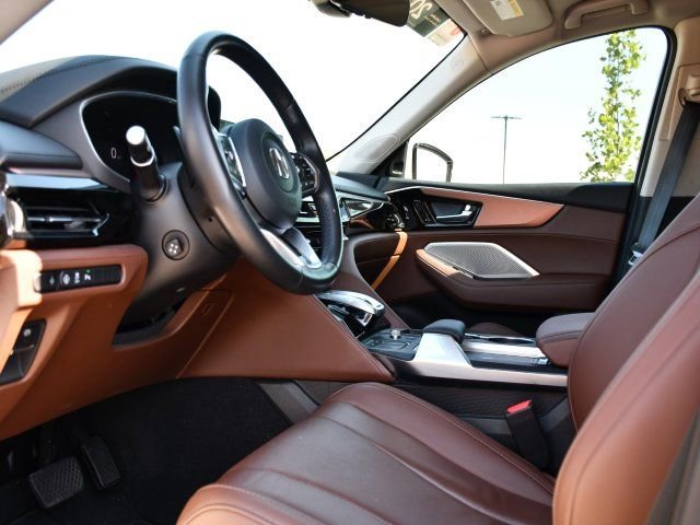 Certified 2023 Acura MDX FWD w/ Technology Package image 12