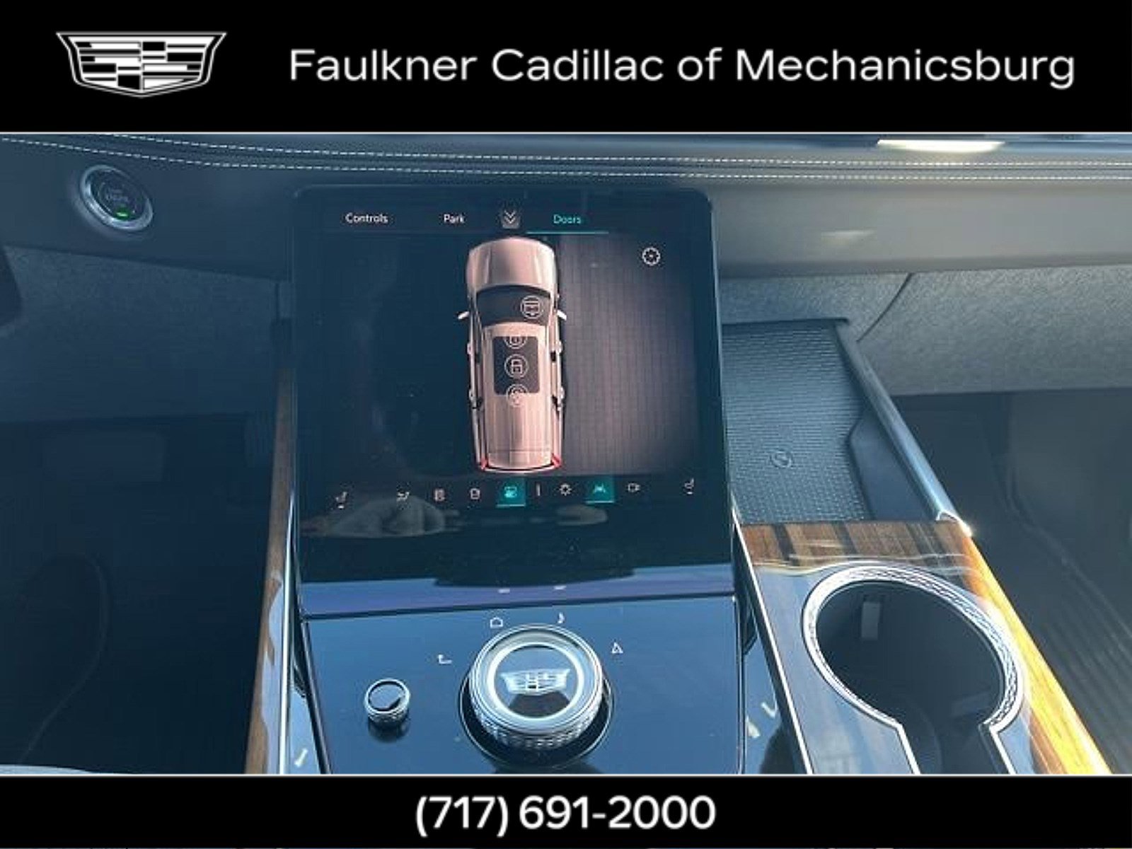 Used 2026 Cadillac Escalade Platinum Sport w/ LPO, ONYX Package image 25