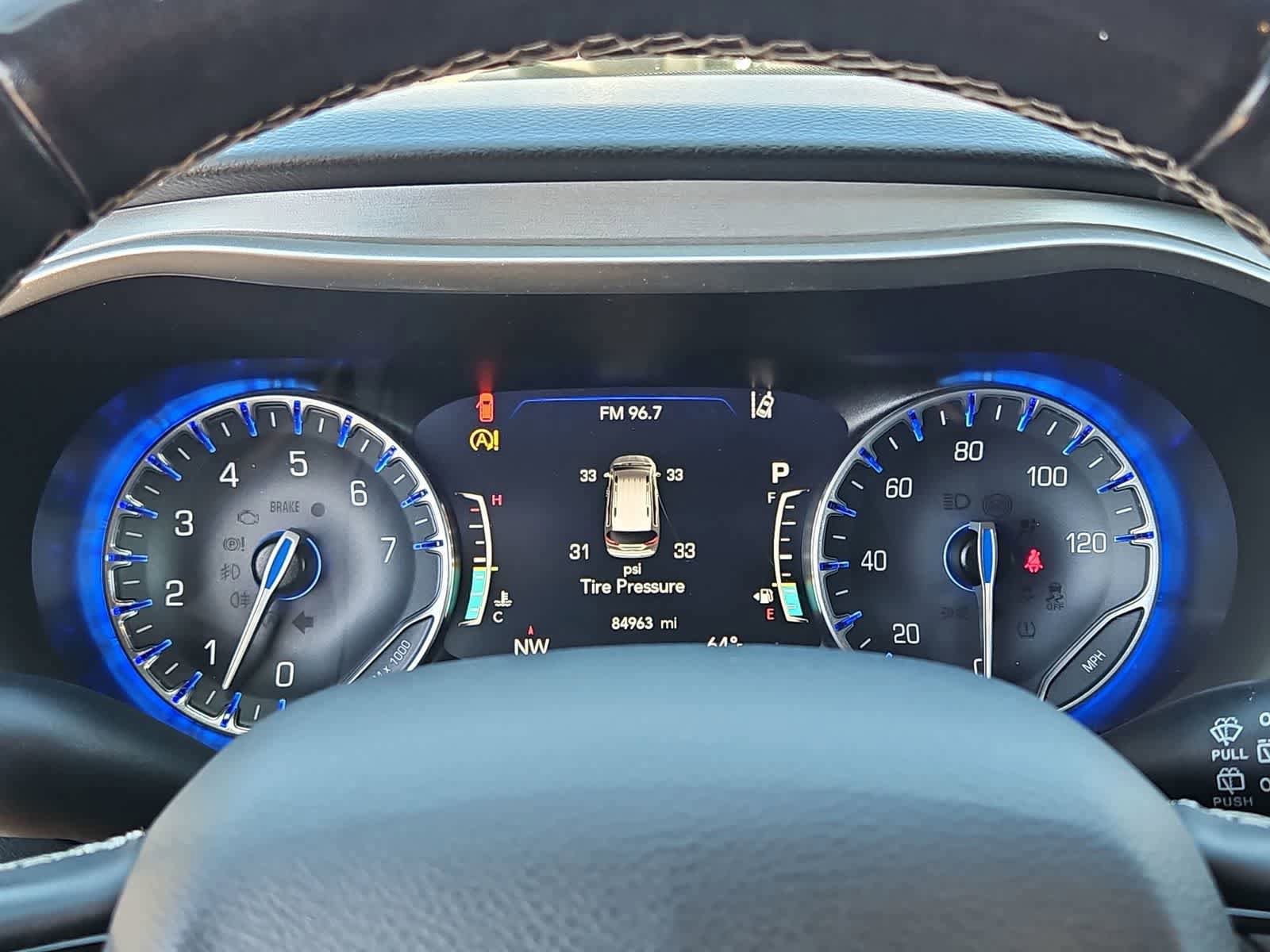 Used 2020 Chrysler Pacifica Touring-L AWD/4WD image 35
