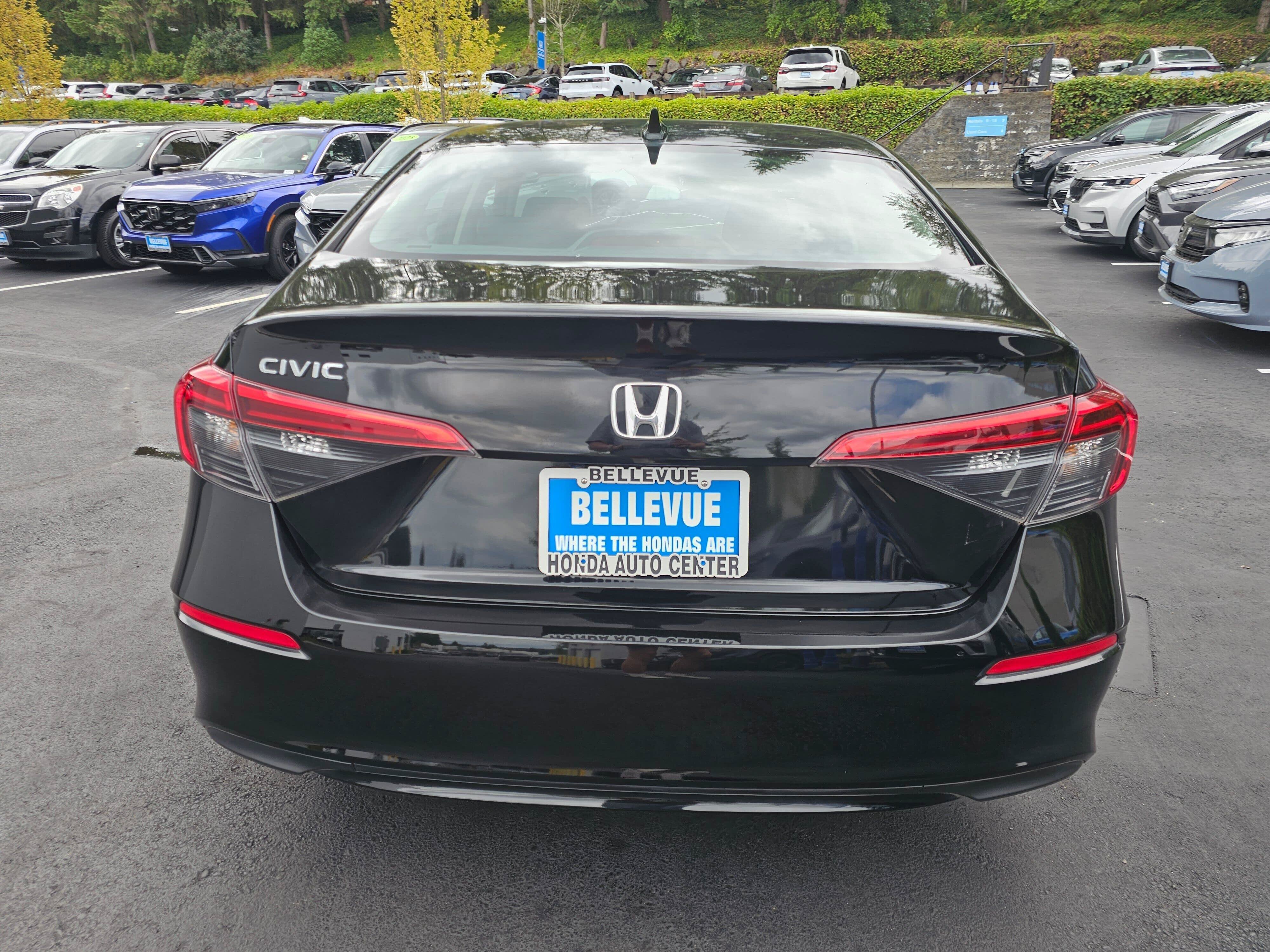 Used 2023 Honda Civic EX image 6