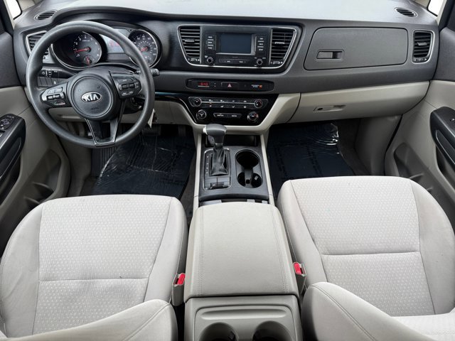 Used 2018 Kia Sedona LX FWD image 13