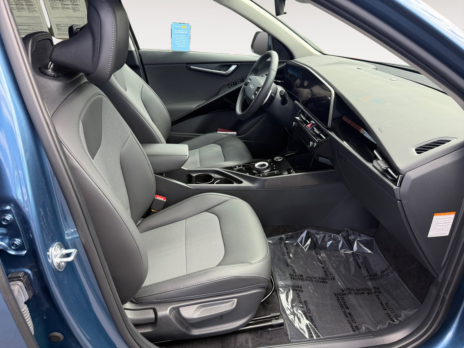 Used 2024 Kia Niro Wind FWD image 19
