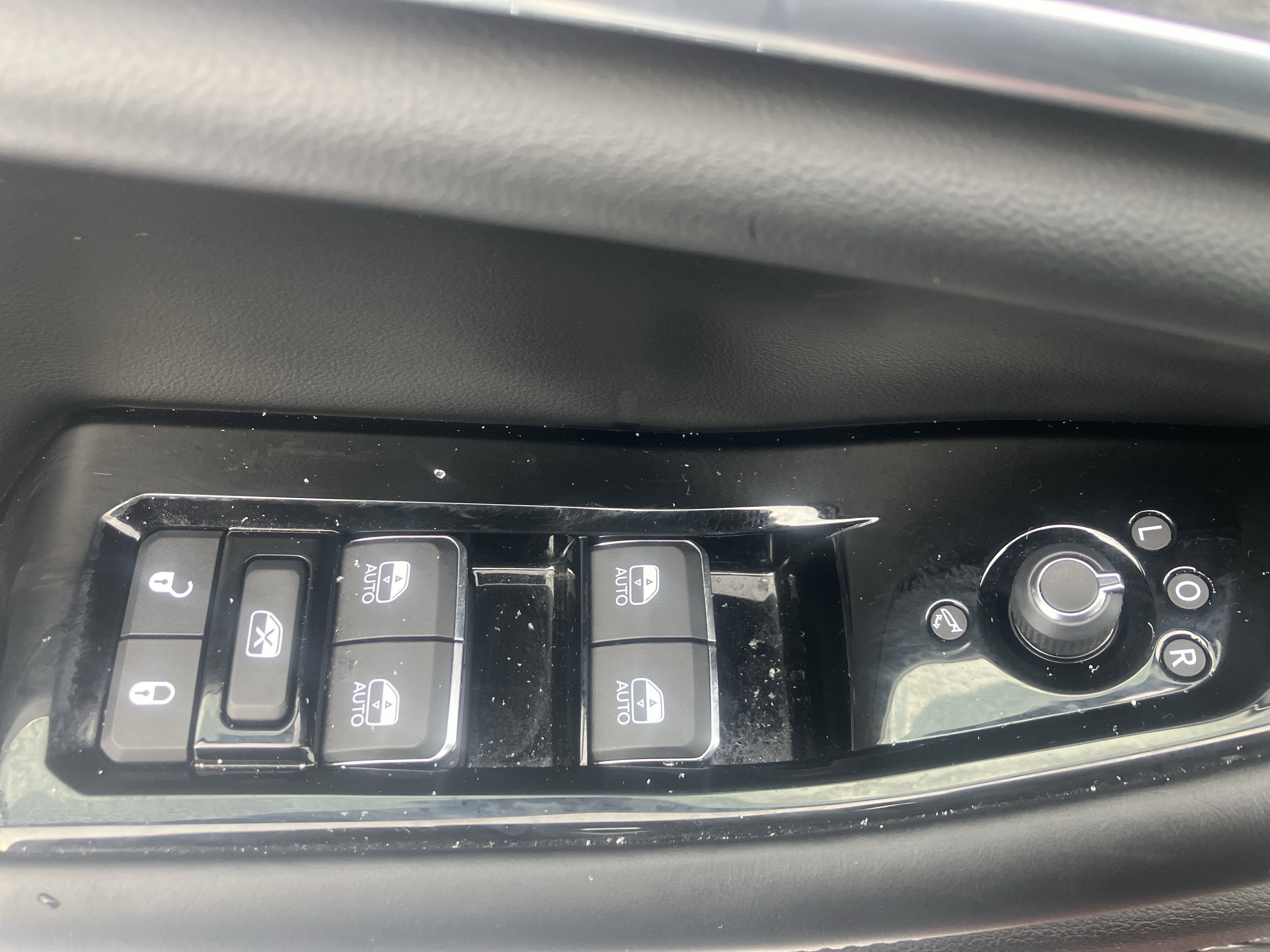 Used 2021 Jeep Grand Cherokee L Overland w/ Luxury Tech Group IV image 26