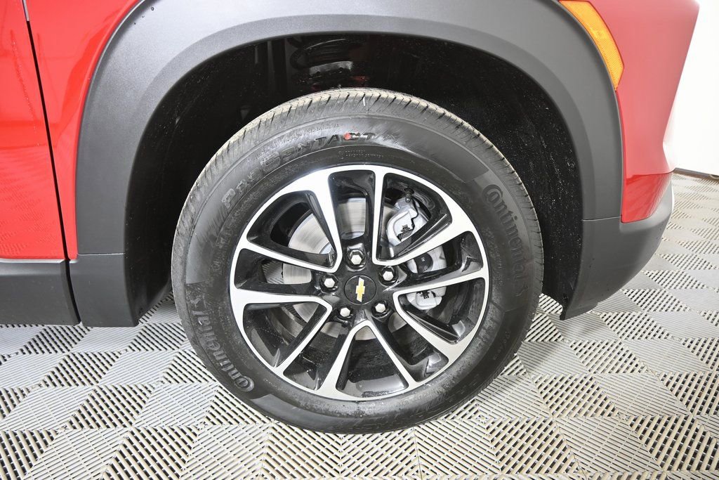 New 2026 Chevrolet TrailBlazer LT w/ Convenience Package AWD/4WD image 11