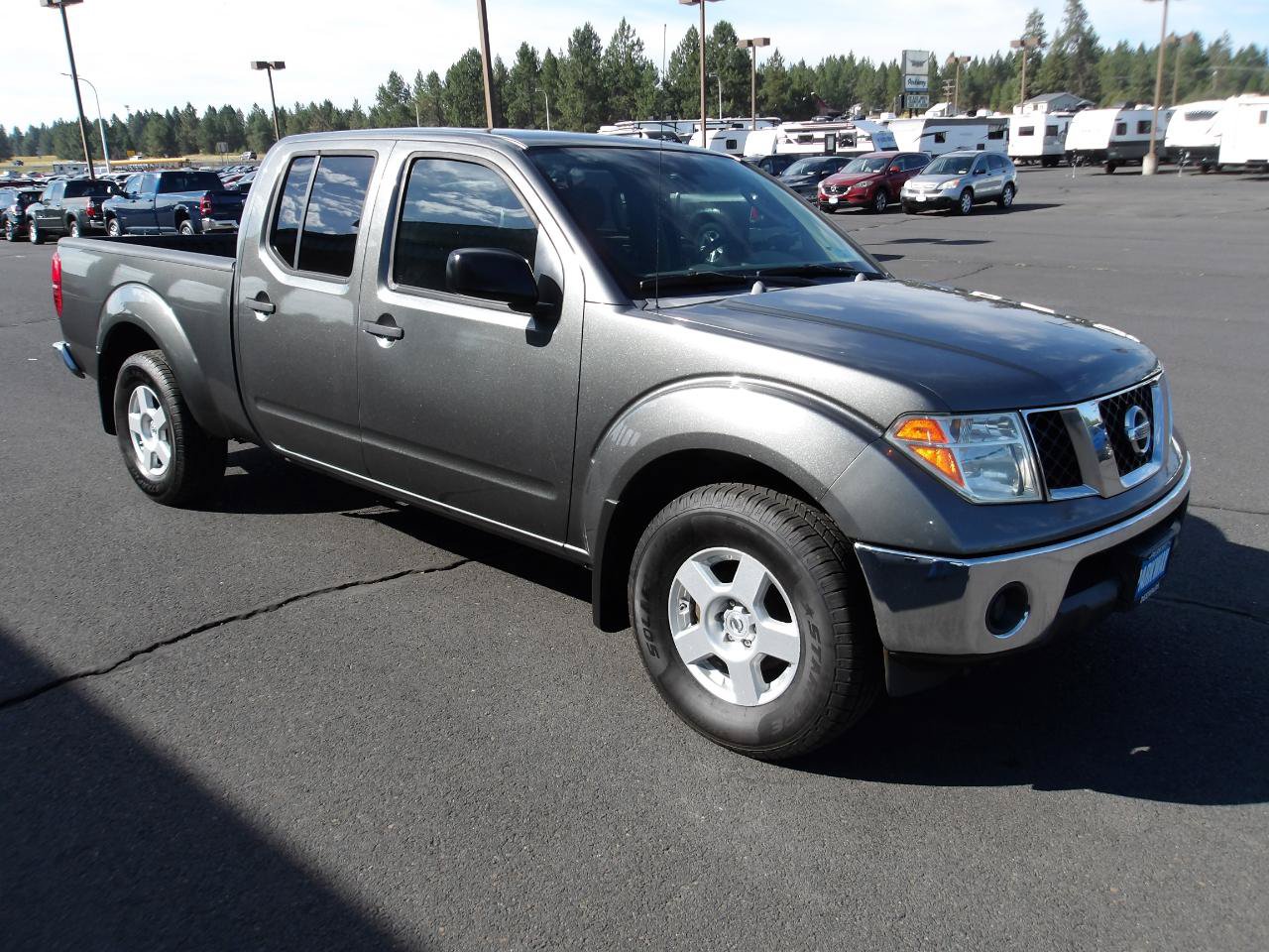 Used 2007 Nissan Frontier SE w/ Power Pkg AWD/4WD image 7