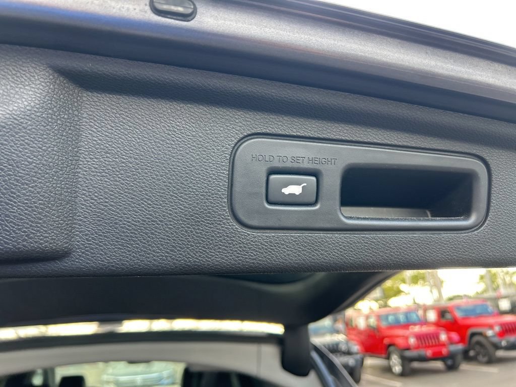 Used 2024 Honda Odyssey EX-L image 31