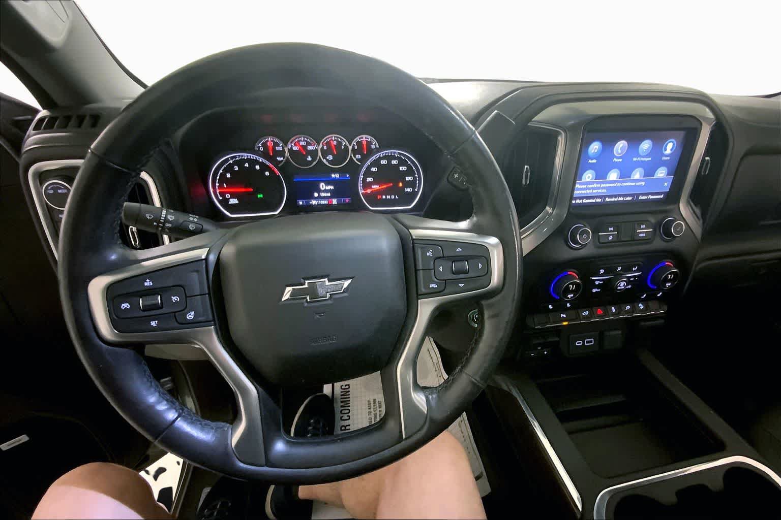 Used 2021 Chevrolet Silverado 1500 LT Trail Boss w/ LT Trail Boss Premium Package AWD/4WD image 5
