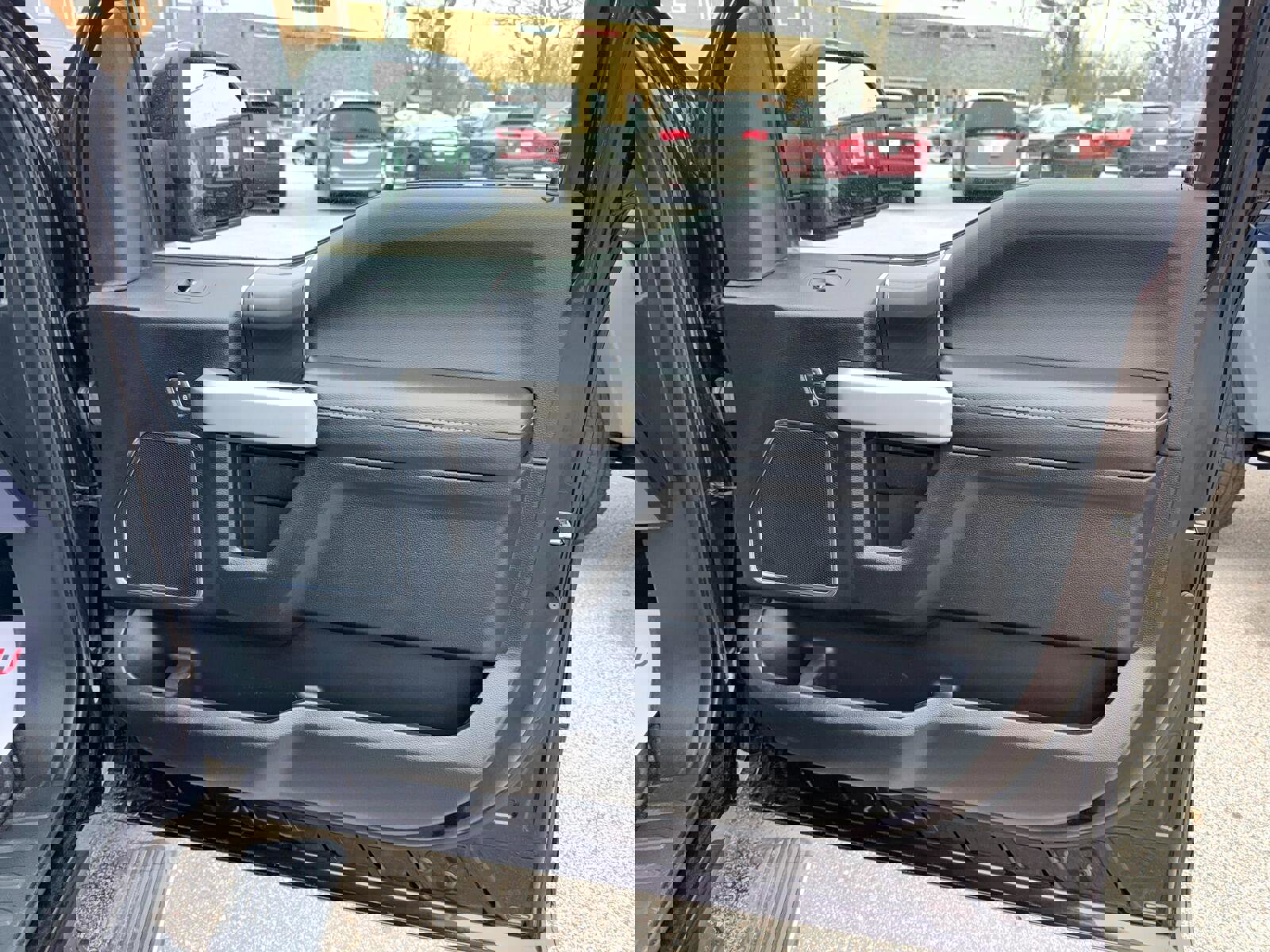 Used 2018 Ford F150 Lariat w/ Equipment Group 502A Luxury image 18