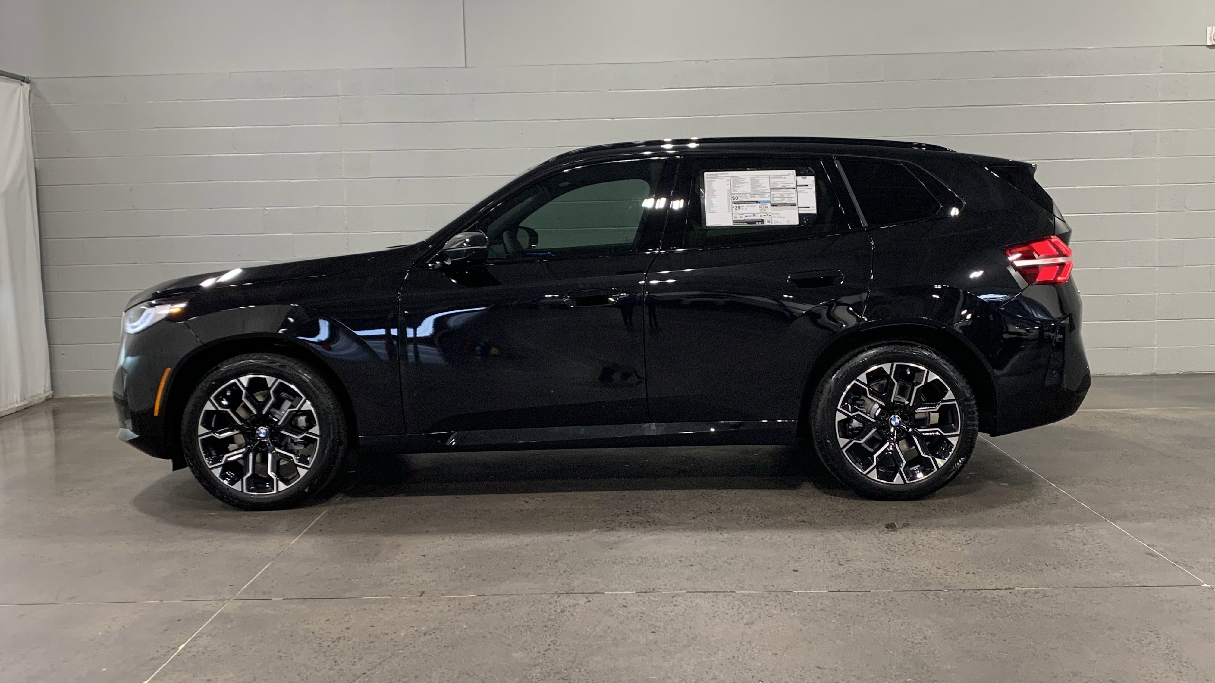 Used 2026 BMW X3 xDrive30 w/ M Sport Package image 5